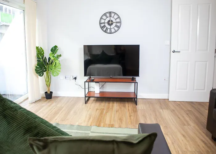 Lägenhet 2 Bed - Centre - For Relocators, Professionals *