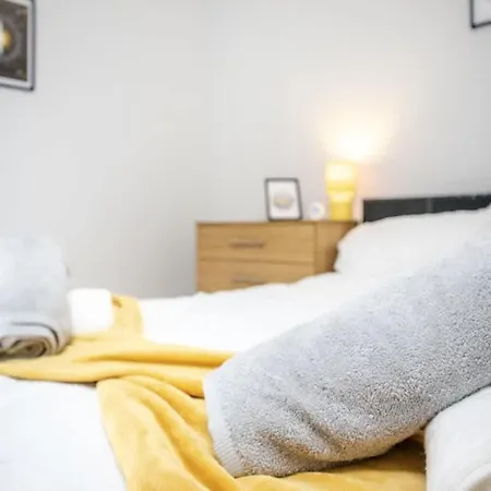 2 Bed - Centre - For Relocators, Professionals 公寓 利兹