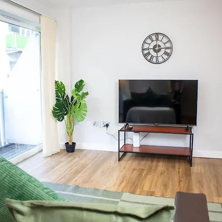 2 Bed - Centre - For Relocators, Professionals 公寓 *