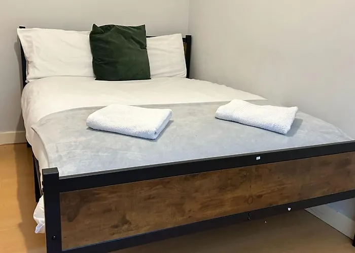 2 Bed - Centre - For Relocators, Professionals Apartment Leeds (West Yorkshire)